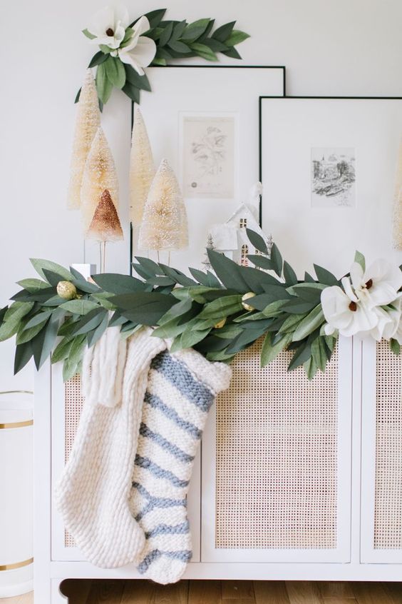 holiday paper garland