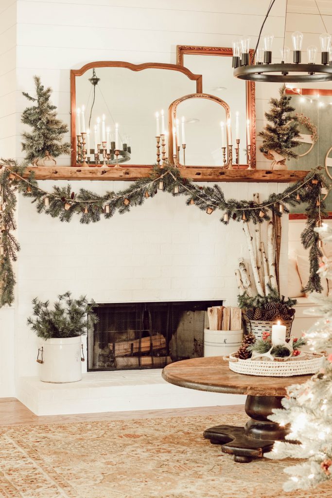 rustic christmas decor livingroom