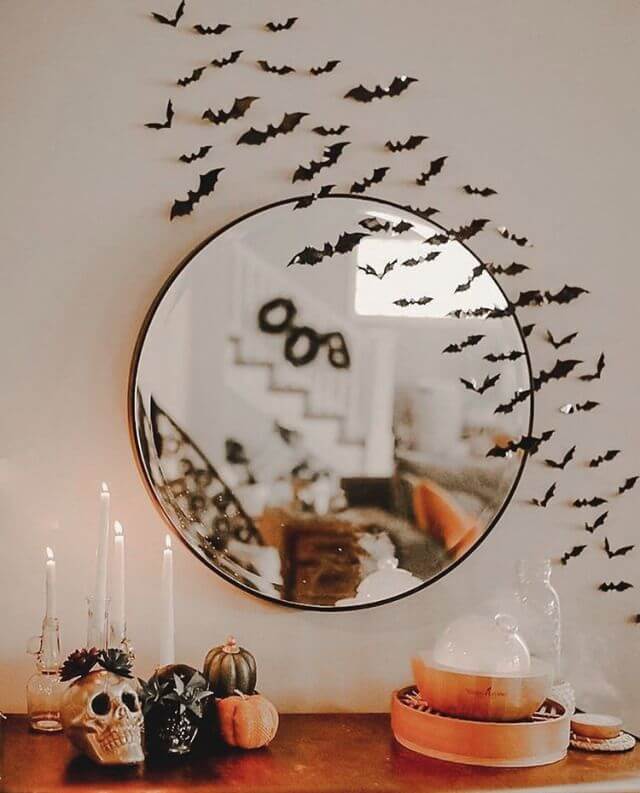 halloween mirror decoration